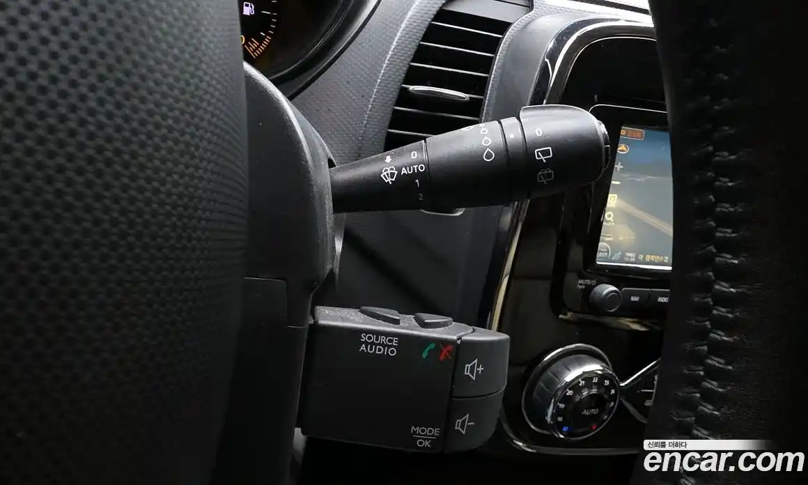 Renault QM3 2015 1.5 гидро, фото 23