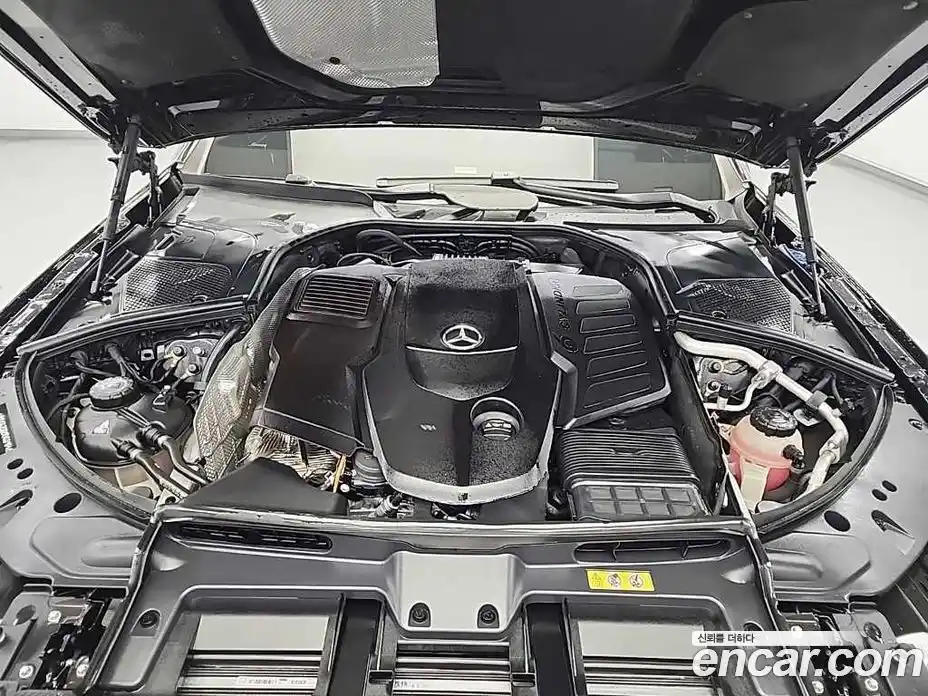 Mercedes-Benz S-Class 2024 3.0 гидро, фото 5