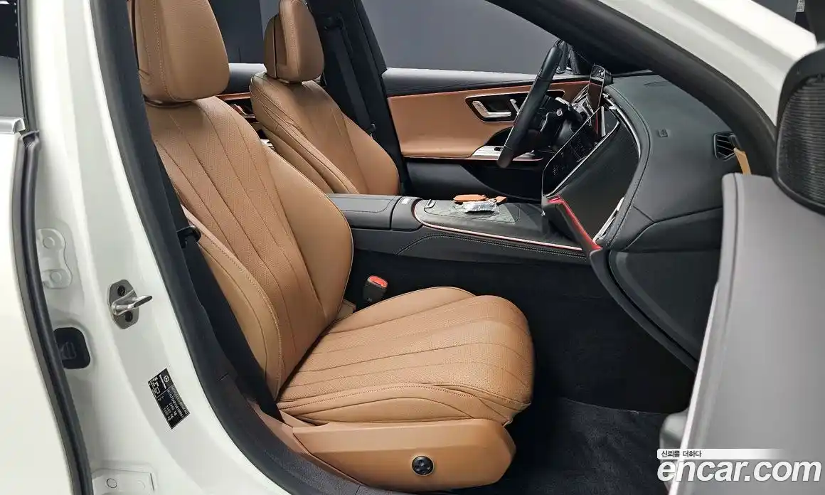 Mercedes-Benz E-Class 2025 2.0 гидро, фото 15