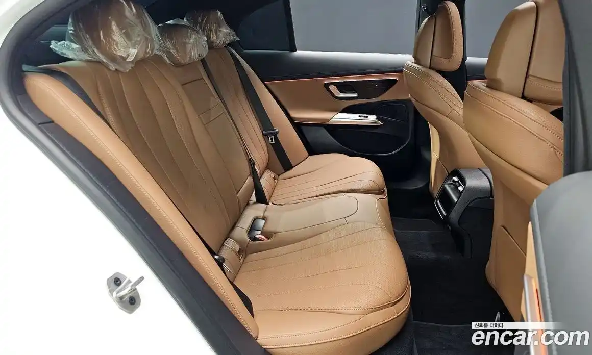 Mercedes-Benz E-Class 2025 2.0 гидро, фото 17