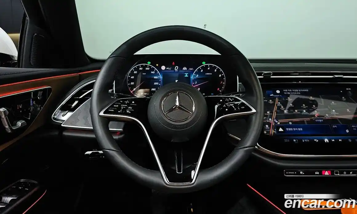 Mercedes-Benz E-Class 2025 2.0 гидро, фото 18