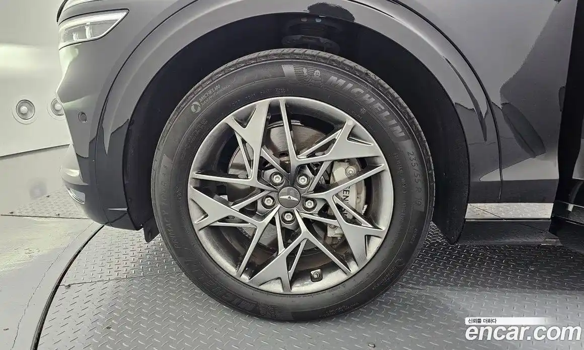 Genesis GV70 2022 2.5 гидро, фото 5