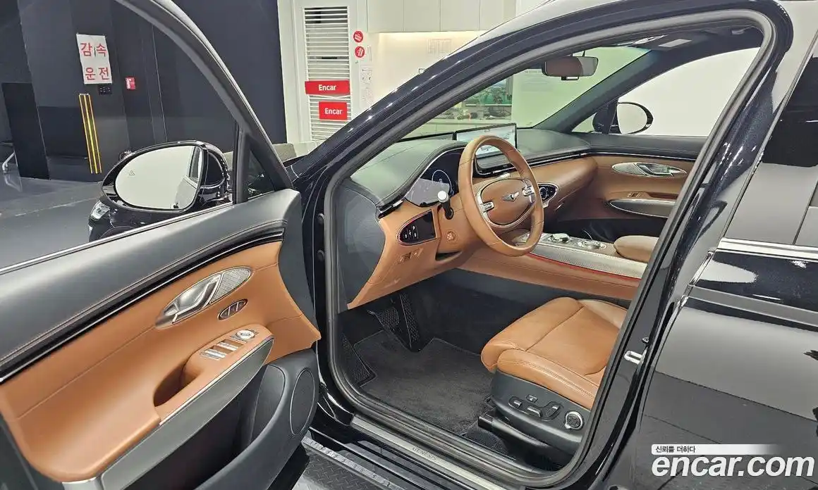 Genesis GV70 2022 2.5 гидро, фото 10