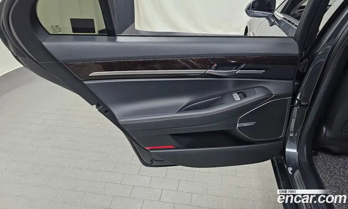 Genesis G90 2019 3.8 гидро, фото 15