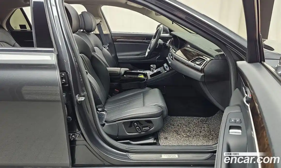 Genesis G90 2019 3.8 гидро, фото 17