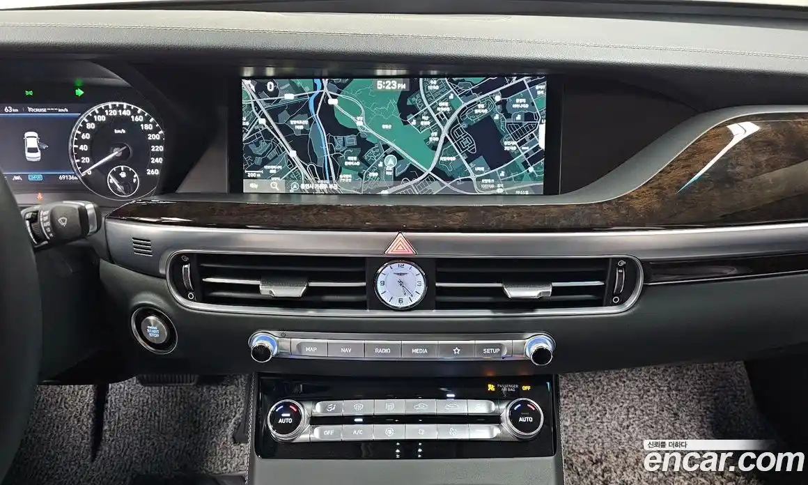 Genesis G90 2019 3.8 гидро, фото 20