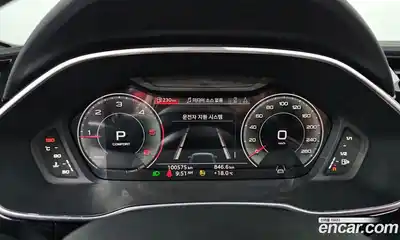 Audi Q3 2022 2.0 гидро, миниатюра 8