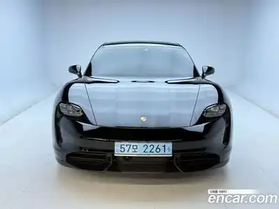 Porsche Taycan, 2021, 34 000 км