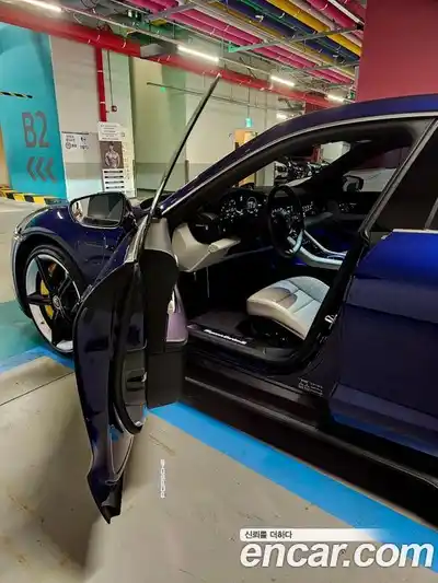 Porsche Taycan 2021 автомат (гидро), миниатюра 9