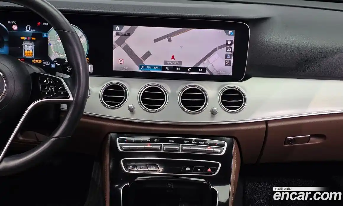 Mercedes-Benz E-Class 2021 2.0 автомат (гидро), фото 20