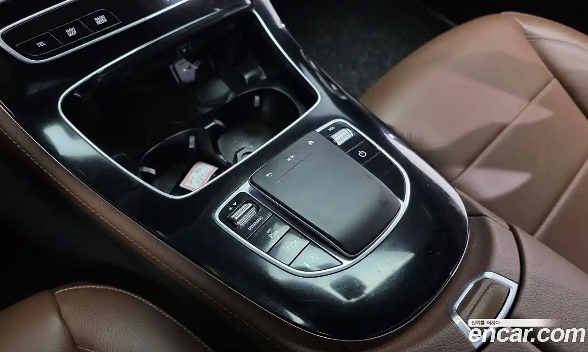 Mercedes-Benz E-Class 2021 2.0 автомат (гидро), фото 23