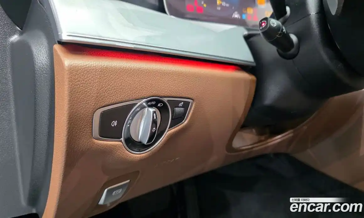 Mercedes-Benz E-Class 2021 2.0 автомат (гидро), фото 25