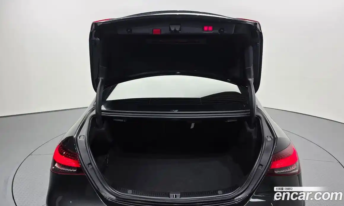 Mercedes-Benz E-Class 2021 2.0 автомат (гидро), фото 26