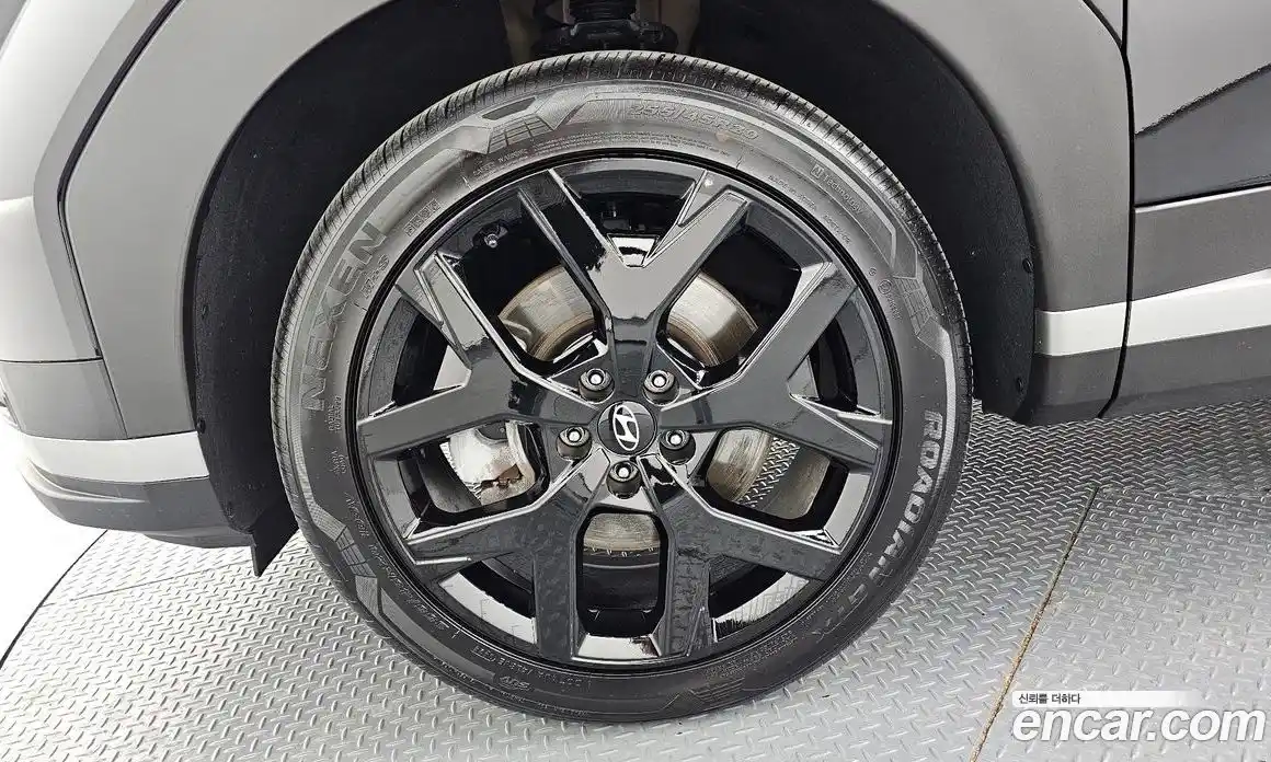 Hyundai Santa Fe 2024 2.5 гидро, фото 5