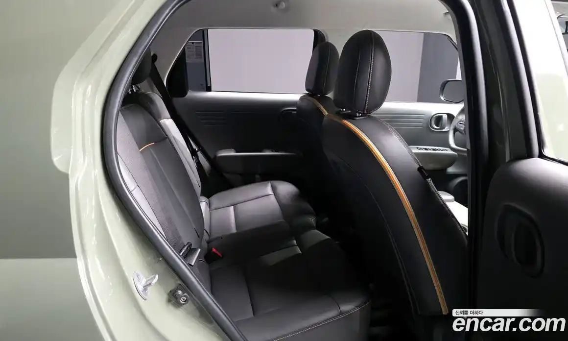 Hyundai Casper 2023 1.0 автомат (гидро), фото 11