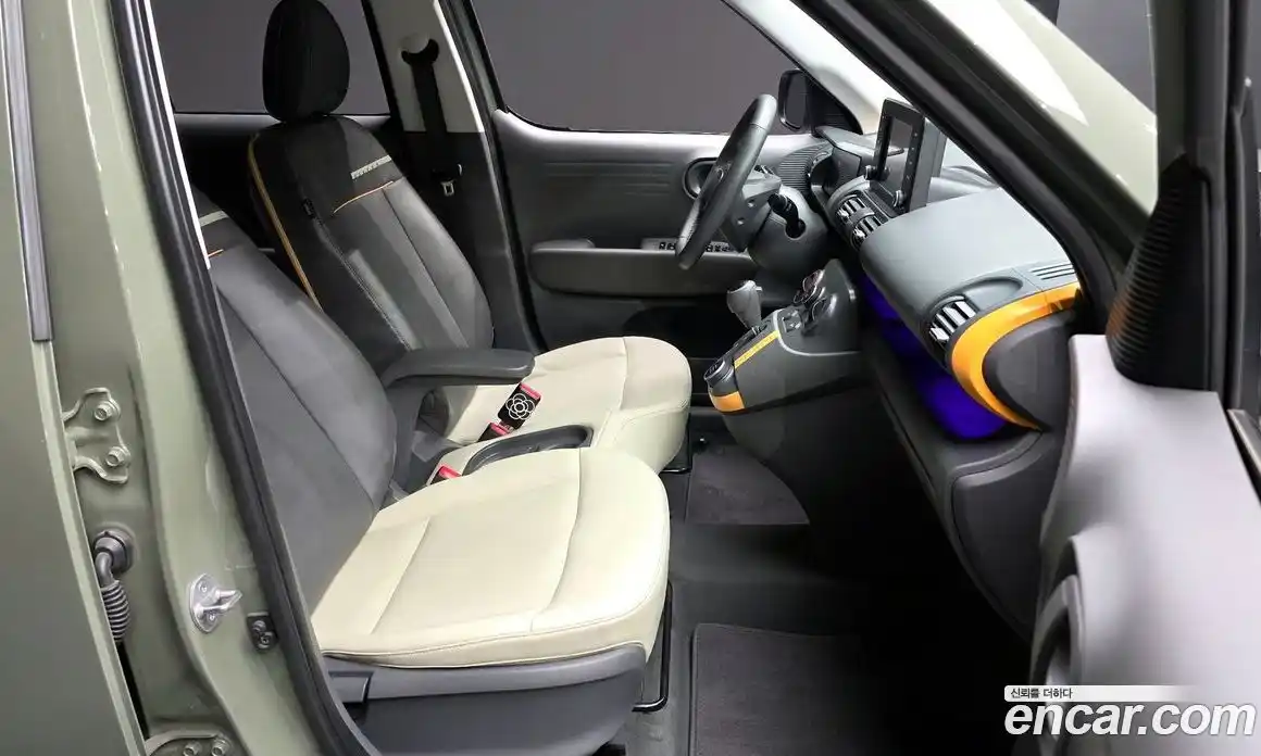 Hyundai Casper 2023 1.0 автомат (гидро), фото 12