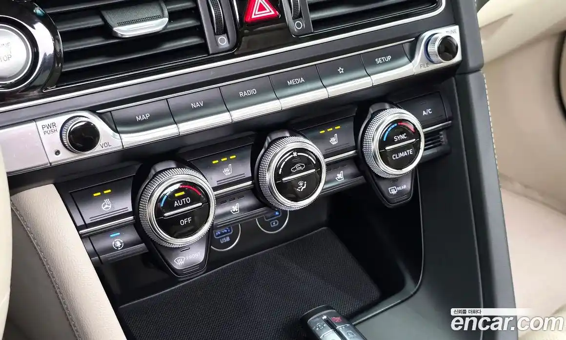Genesis G70 2021 2.0 гидро, фото 18