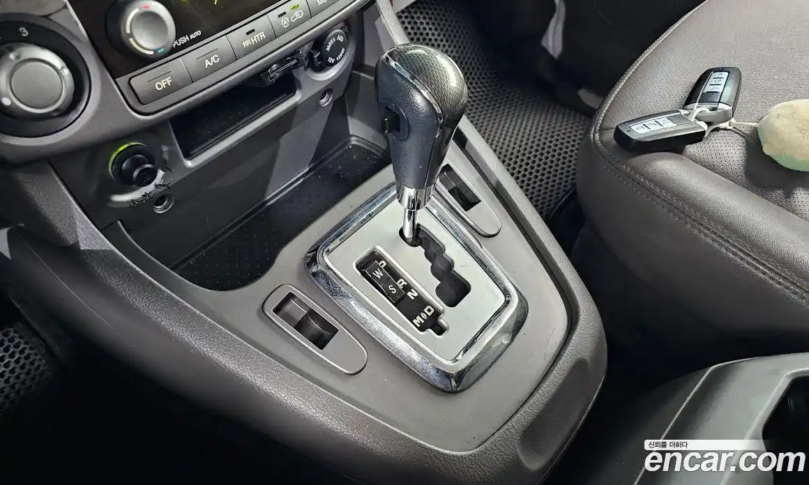 SsangYong Korando 2015 2.0 автомат (гидро), фото 9