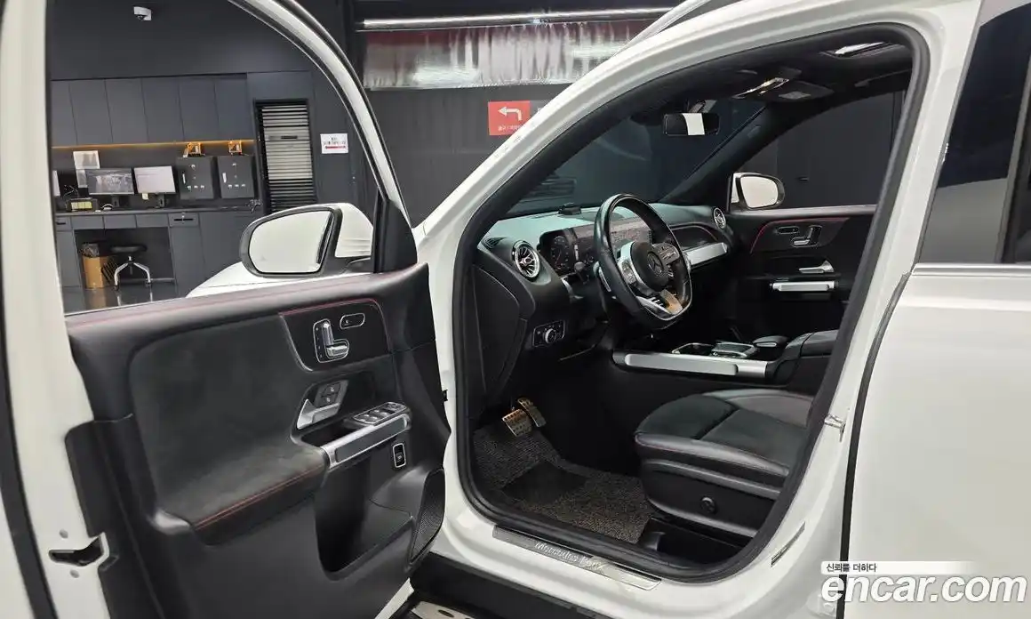 Mercedes-Benz GLB-Class 2021 2.0 гидро, фото 12