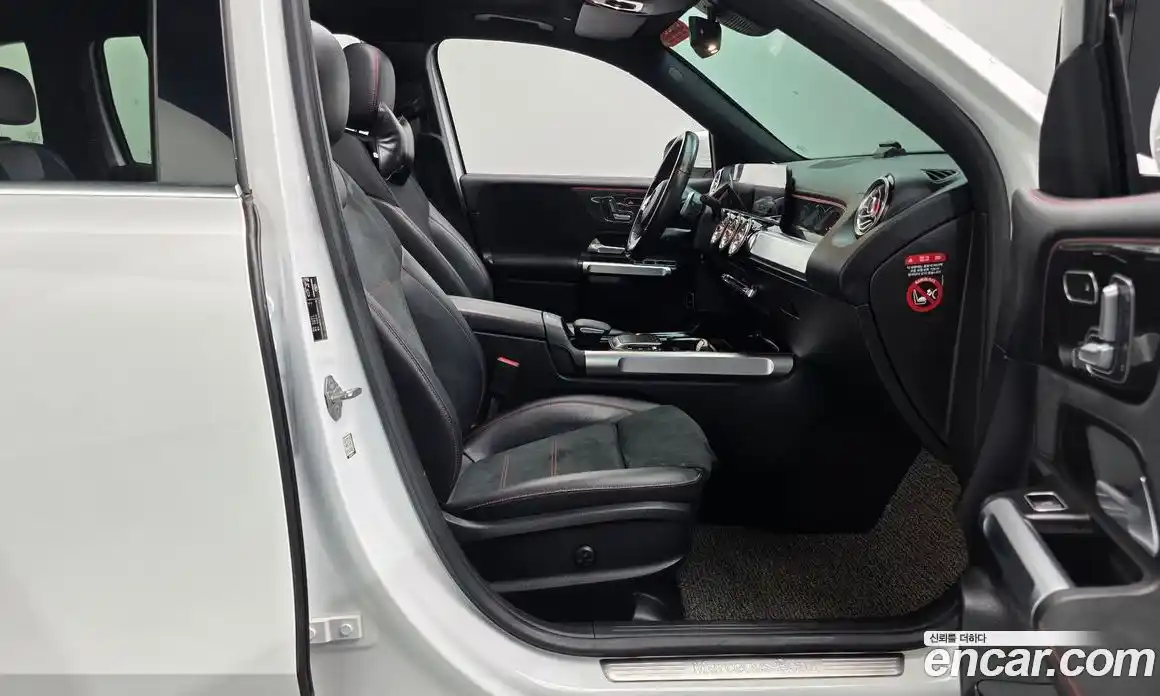 Mercedes-Benz GLB-Class 2021 2.0 гидро, фото 16