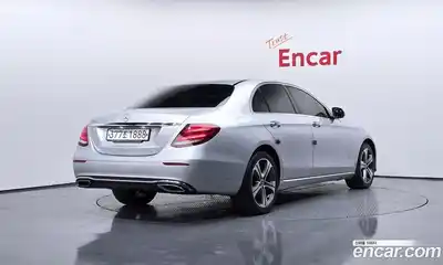 Mercedes-Benz E-Class 2018 1.9 гидро, миниатюра 2
