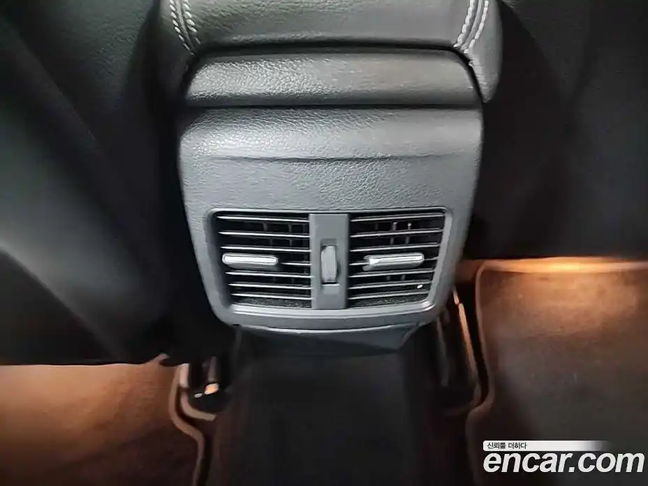 Mercedes-Benz GLA-Class 2019 2.0 гидро, фото 13