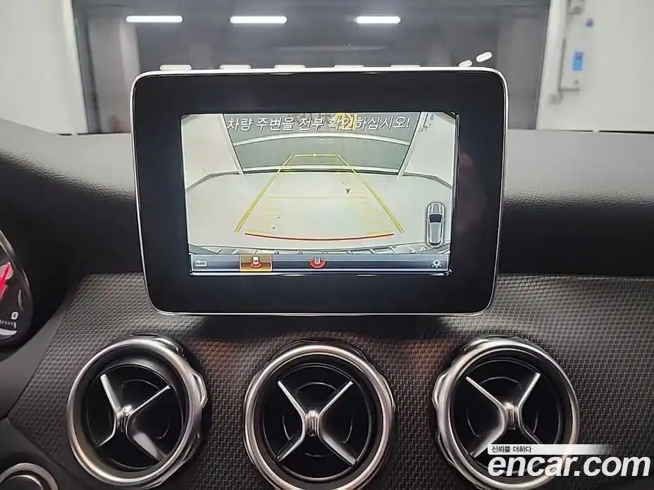 Mercedes-Benz GLA-Class 2019 2.0 гидро, фото 14