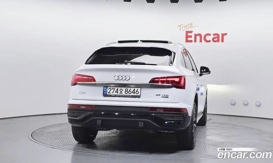 Audi Q5 2021 2.0 гидро, фото 4
