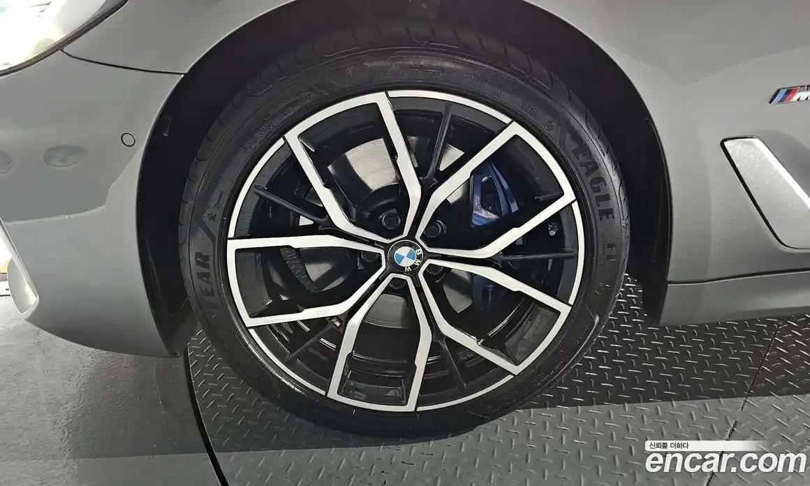 BMW 5-Series 2023 2.0 гидро, фото 5