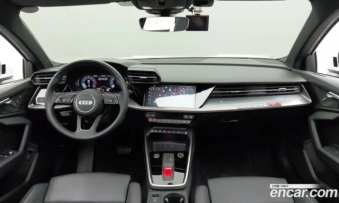 Audi A3 2023 2.0 автомат (гидро), фото 6