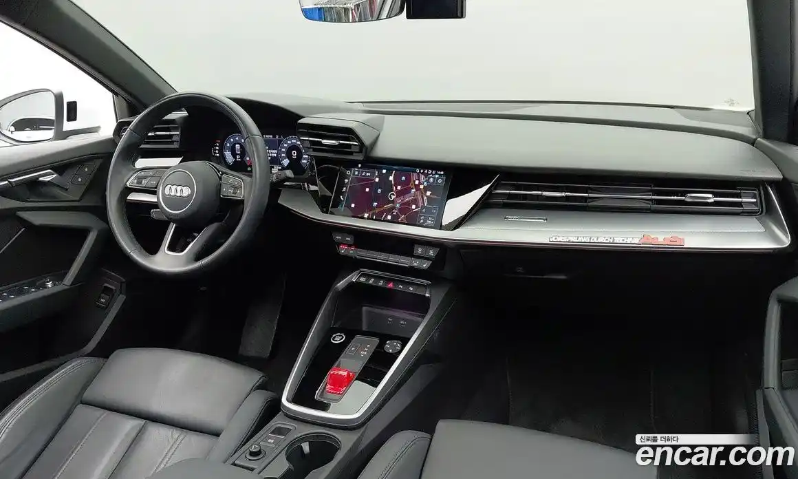 Audi A3 2023 2.0 автомат (гидро), фото 8