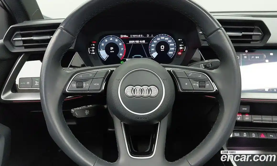 Audi A3 2023 2.0 автомат (гидро), фото 10
