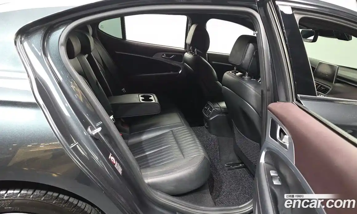 Genesis G70 2018 2.0 гидро, фото 18