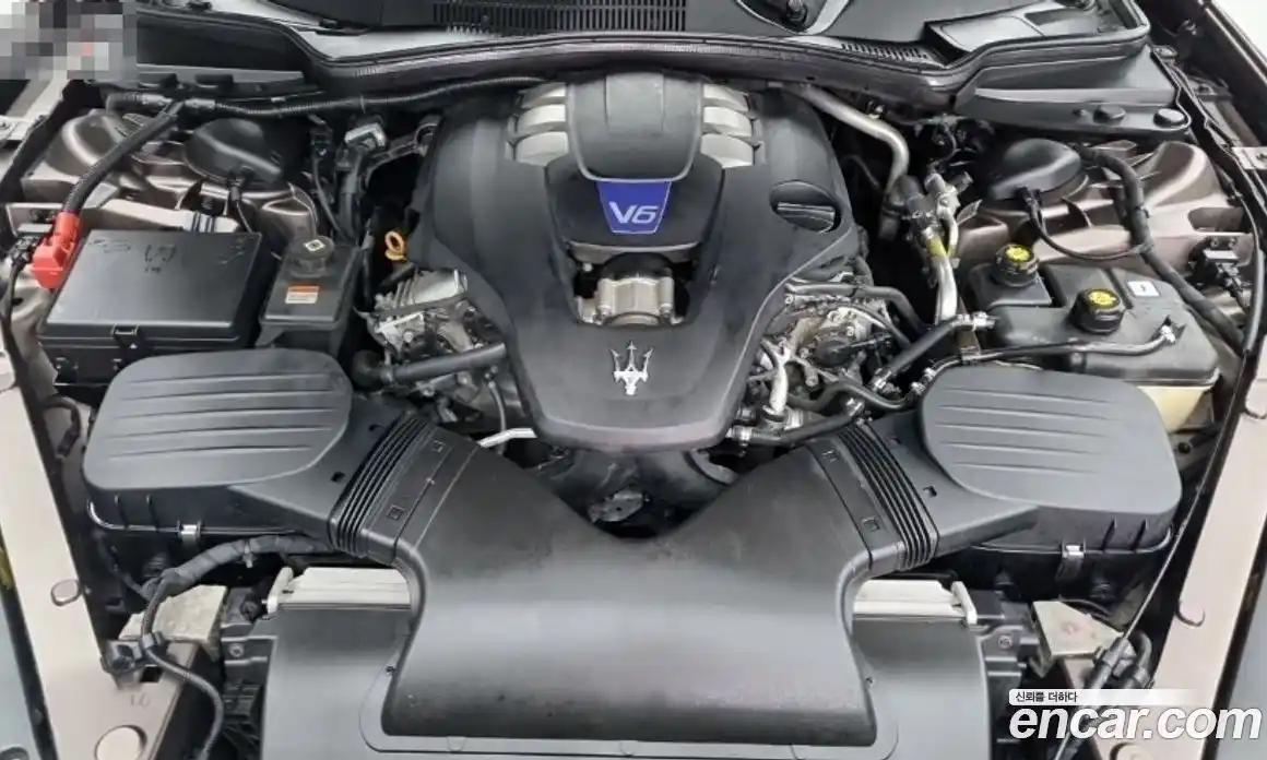 Maserati Quattroporte 2015 3.0 гидро, фото 6