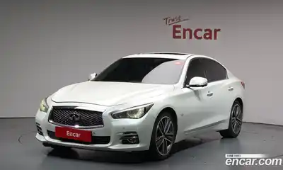 Infiniti Q50