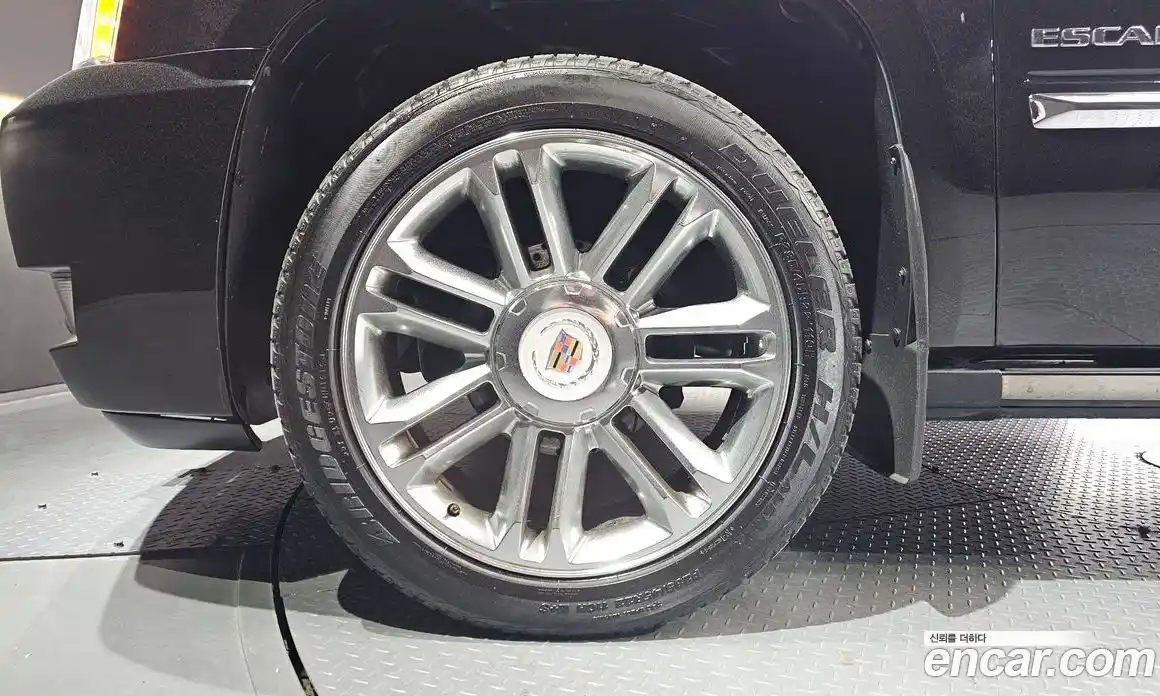 Cadillac Escalade 2013 6.2 гидро, фото 5