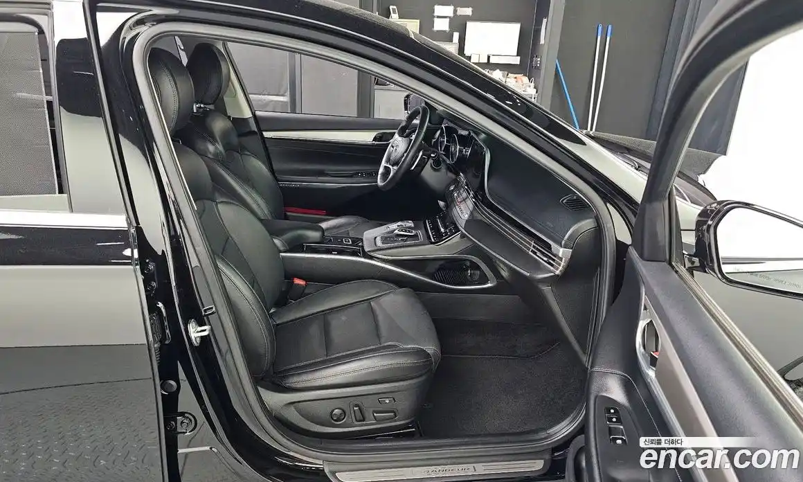 Hyundai Grandeur 2021 2.5 гидро, фото 12