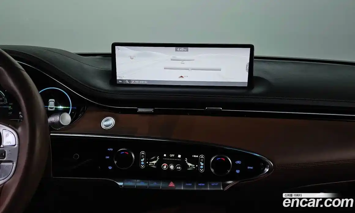 Genesis GV70 2022 2.5 гидро, фото 13