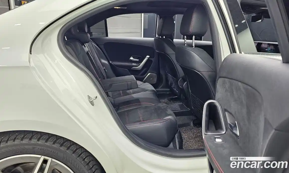 Mercedes-Benz A-Class 2022 2.0 гидро, фото 17