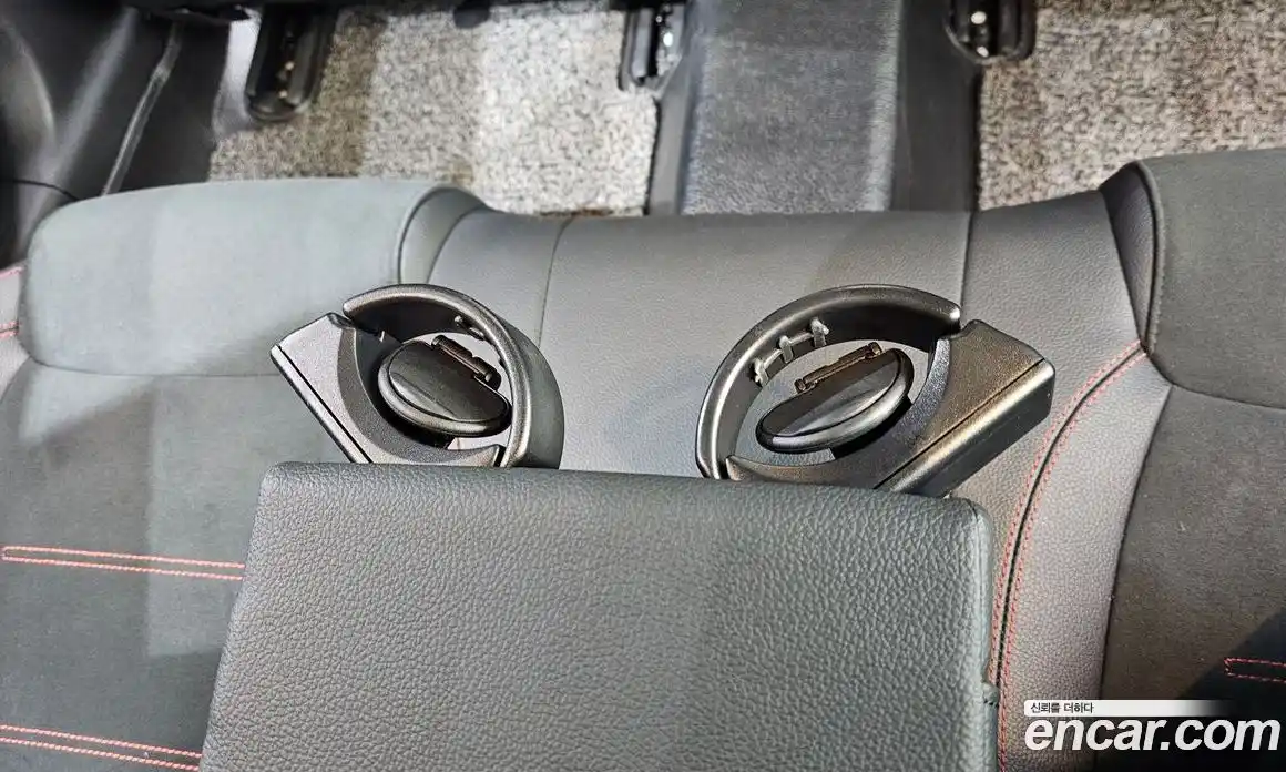 Mercedes-Benz A-Class 2022 2.0 гидро, фото 26