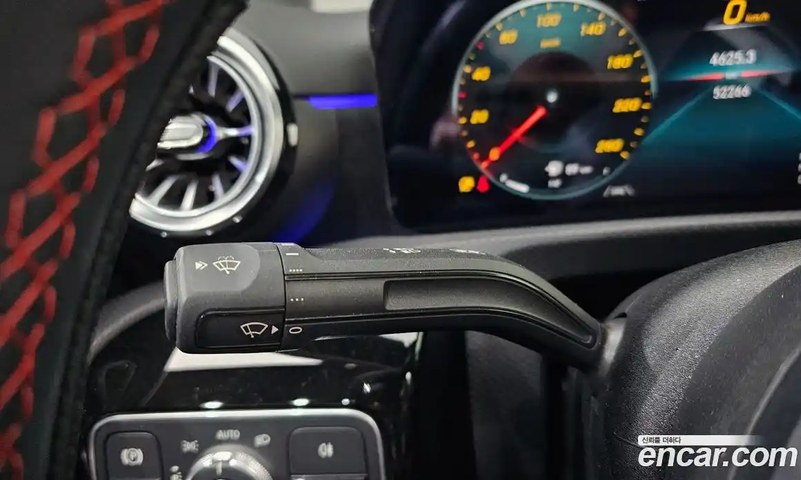 Mercedes-Benz A-Class 2022 2.0 гидро, фото 28