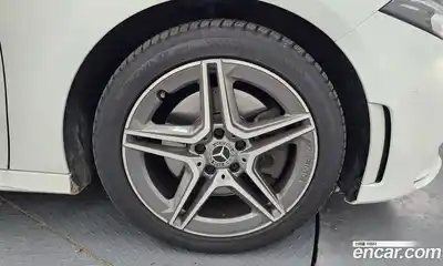 Mercedes-Benz A-Class 2022 2.0 гидро, миниатюра 4
