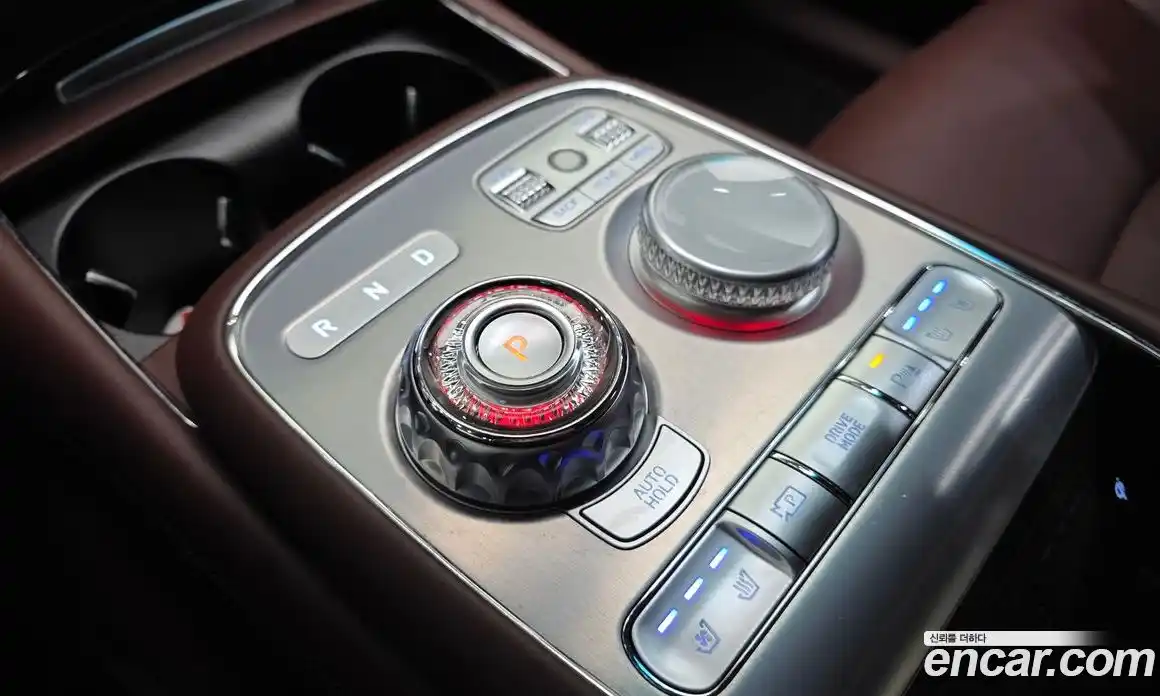 Genesis G90 2023 3.5 гидро, фото 9