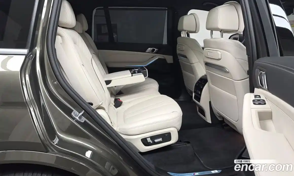 BMW X7 2025 3.0 гидро, фото 11