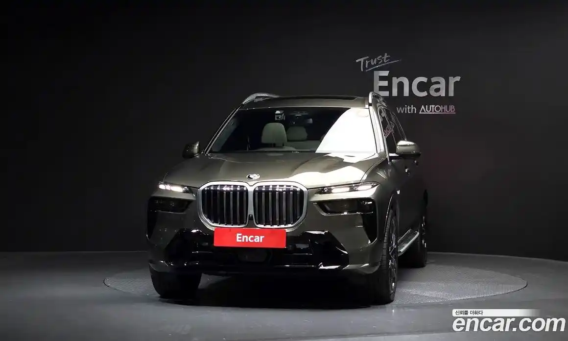 BMW X7 2025 3.0 гидро, фото 3