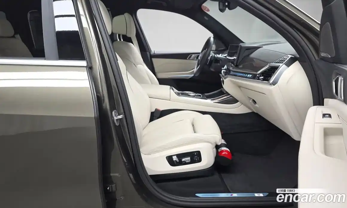 BMW X7 2025 3.0 гидро, фото 10