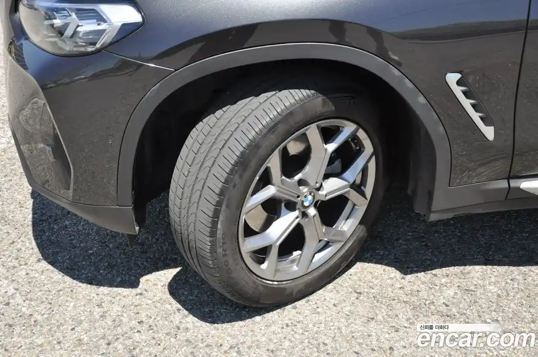 BMW X4 2023 2.0 гидро, фото 7