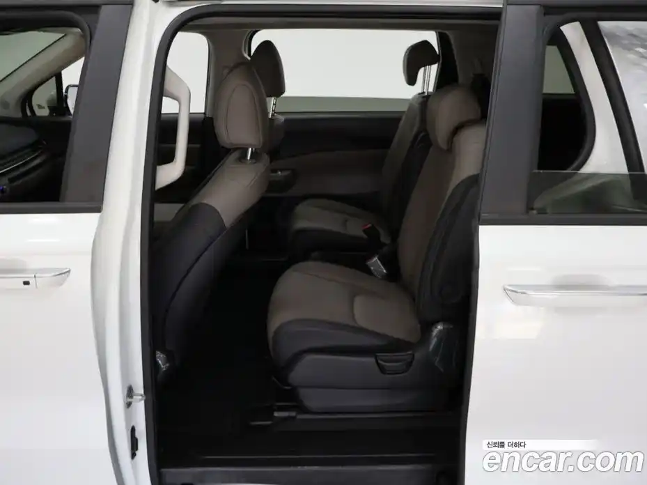 Kia Canival 2025 2.2 гидро, фото 10