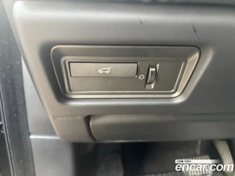 Land Rover Range Rover Evoque 2015 2.2 автомат (гидро), фото 15