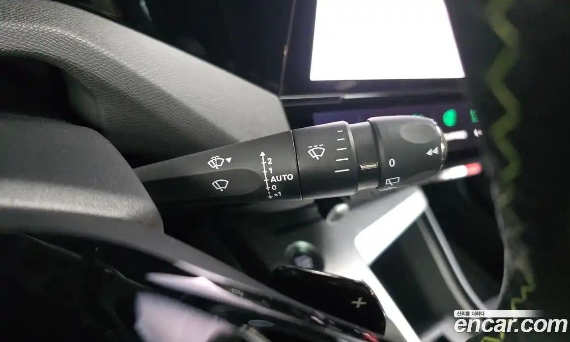 Peugeot 308 2025 1.2 автомат (гидро), фото 31